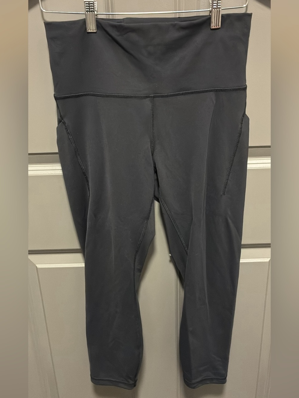 lululemon athletica High-Rise Black Crop Leggings